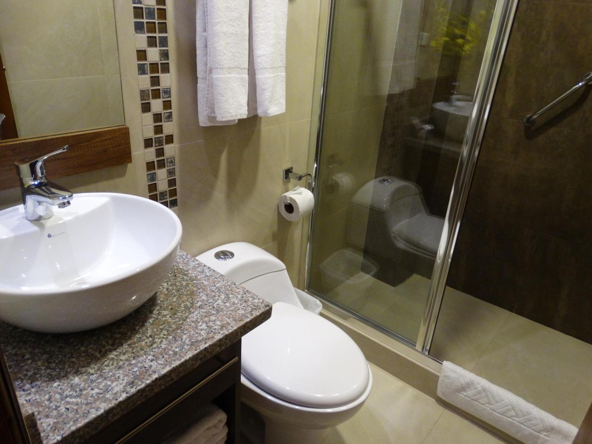 Siena Hotel Cuenca Pokoj fotografie